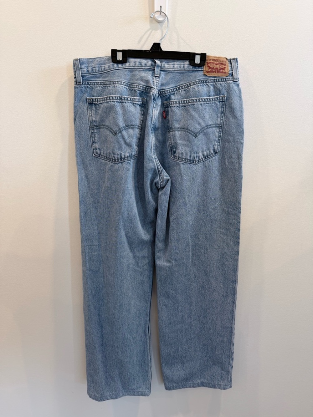 Levi’s Low Pro Straight Jeans Light Wash Normcore Closet Staple Denim size 31 - Picture 3 of 12